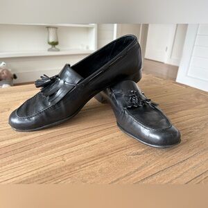 Salvatore Ferragamo MEN’S Black Leather Tassel Fringe Loafers  
Size 11 1/2